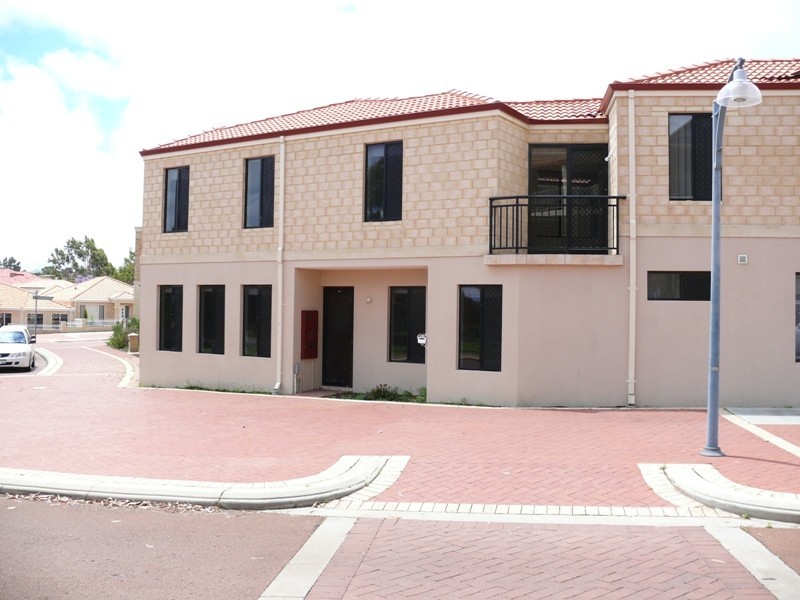 2/1 Notinghill Street, Joondalup WA 6027