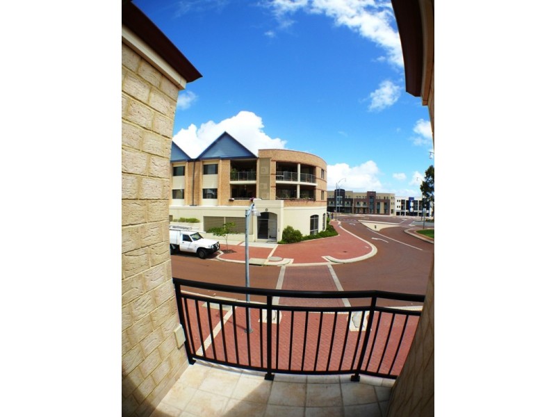 2/1 Notinghill Street, Joondalup WA 6027