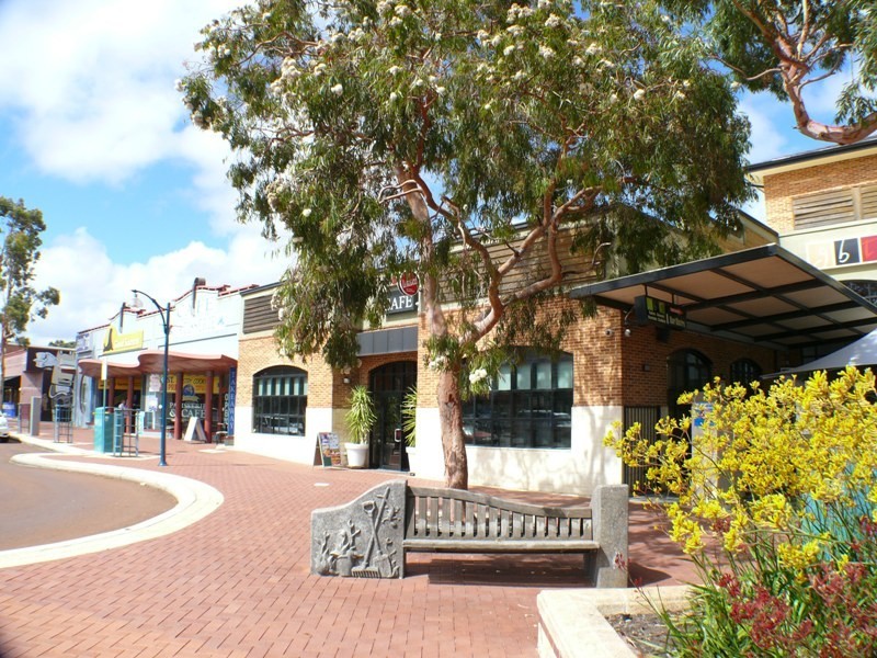 2/1 Notinghill Street, Joondalup WA 6027