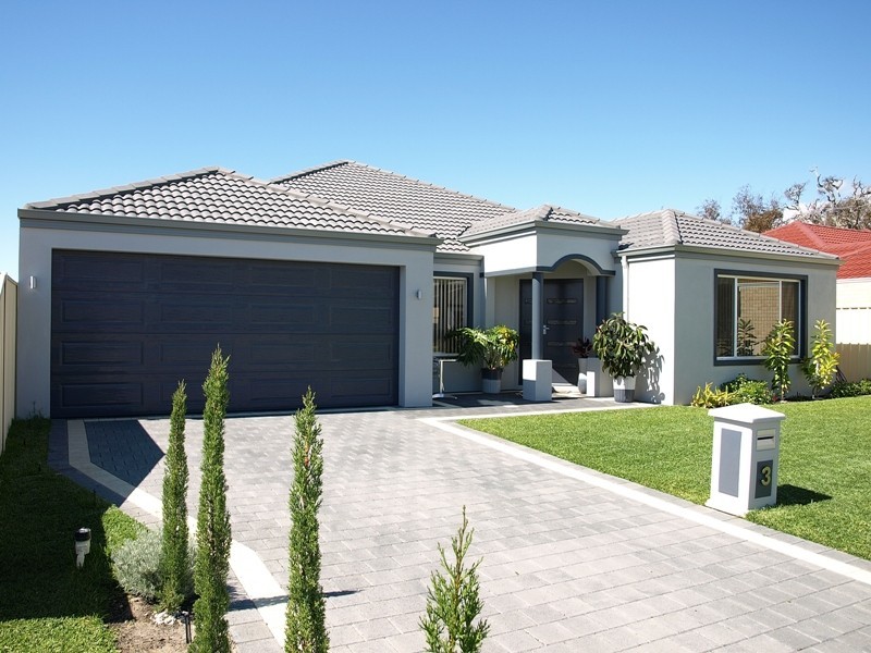 3 Nesbit Place, Success WA 6164
