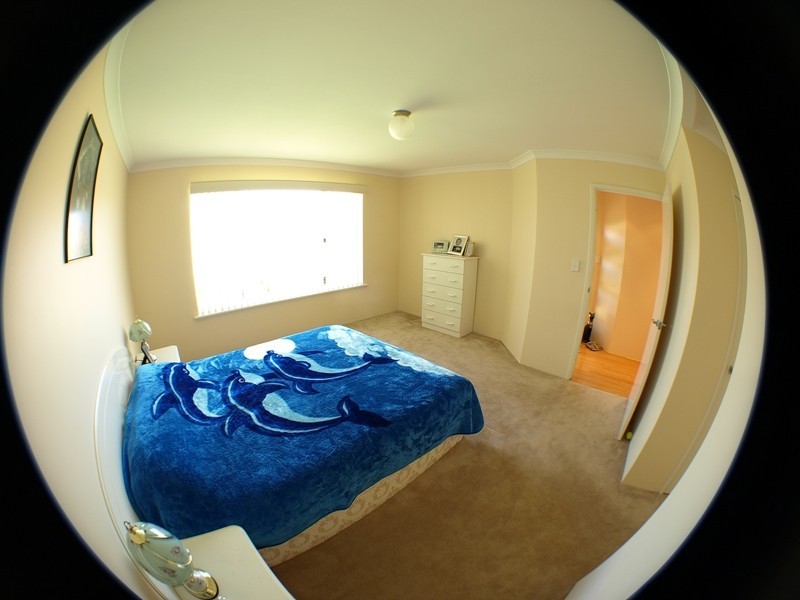 3 Nesbit Place, Success WA 6164