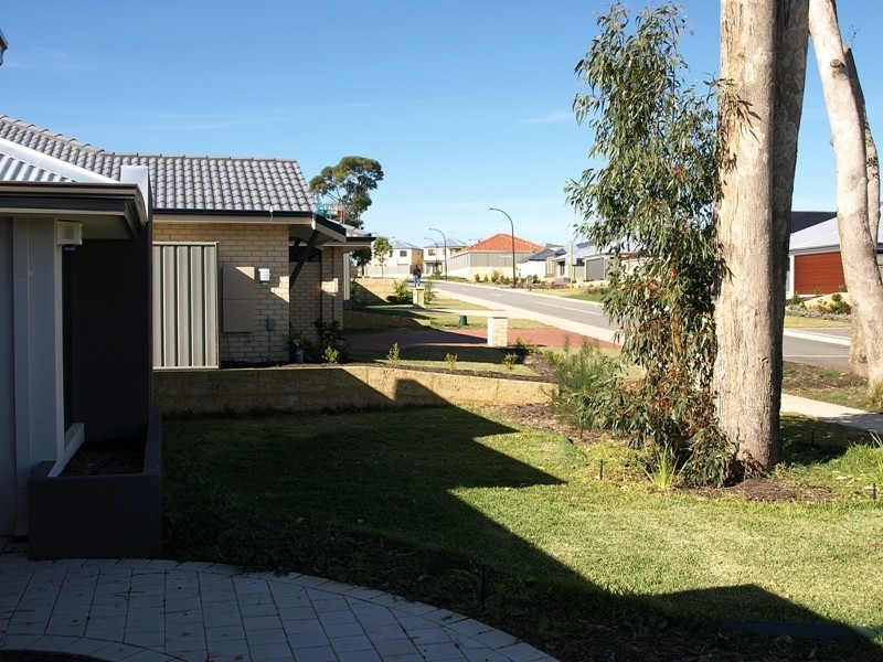 12 Ringwood Loop, Wellard WA 6170