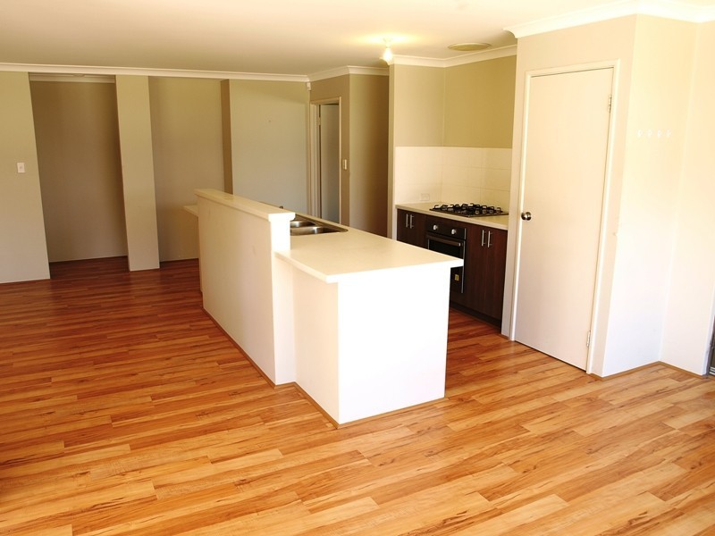 12 Ringwood Loop, Wellard WA 6170