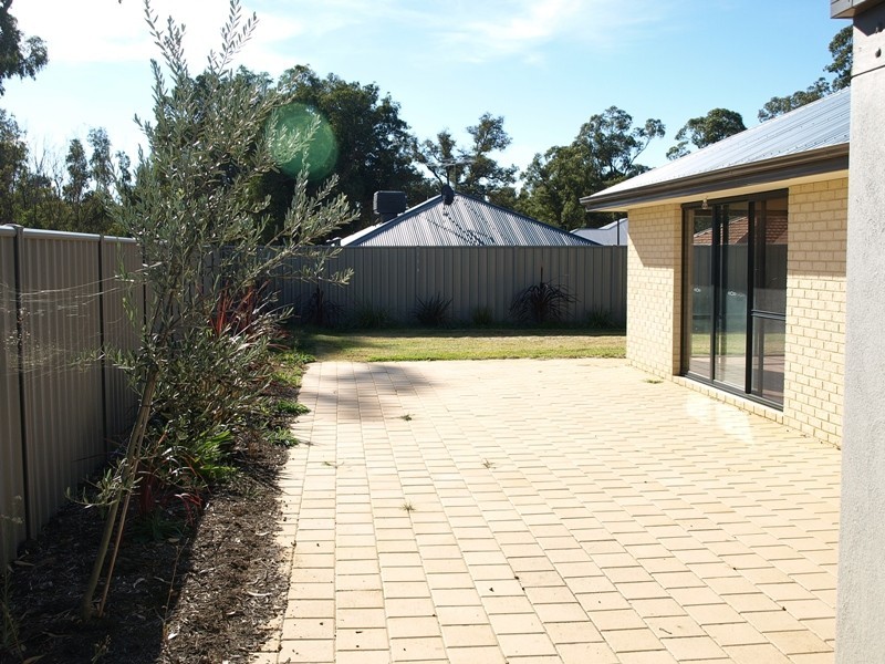 12 Ringwood Loop, Wellard WA 6170