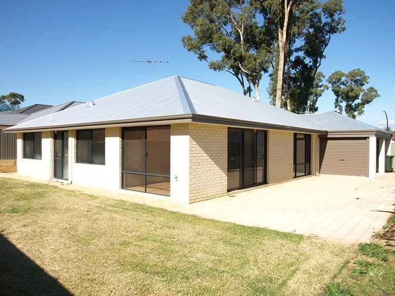 12 Ringwood Loop, Wellard WA 6170