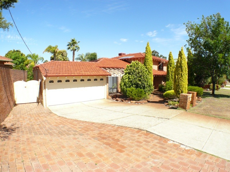 18 Maquire Way, Bull Creek WA 6149