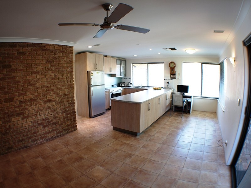 18 Maquire Way, Bull Creek WA 6149