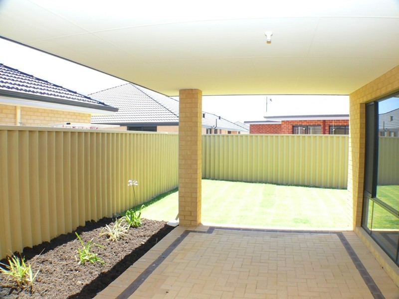 4 Neroli Link, Atwell WA 6164