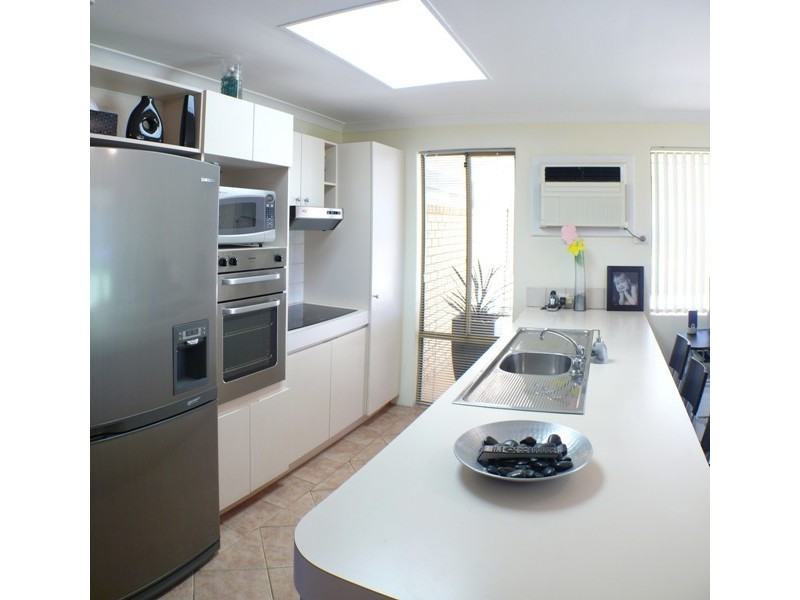 169 Elderberry Drive, South Lake WA 6164