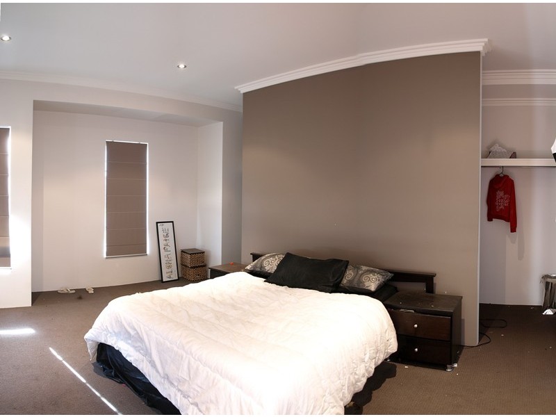 16 Giverny Gardens, Aubin Grove WA 6164