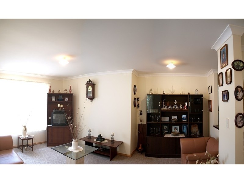 12 Rosehill Court, Atwell WA 6164