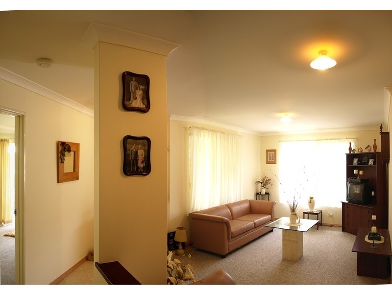 12 Rosehill Court, Atwell WA 6164