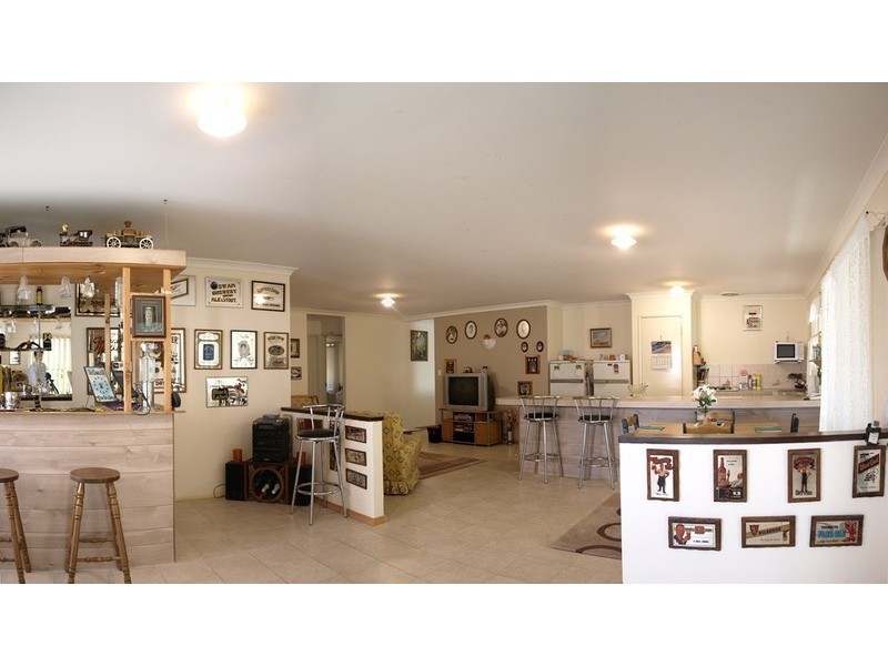 12 Rosehill Court, Atwell WA 6164