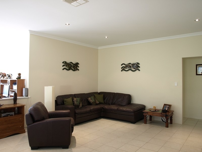 3 Ormond Bend, Butler WA 6036