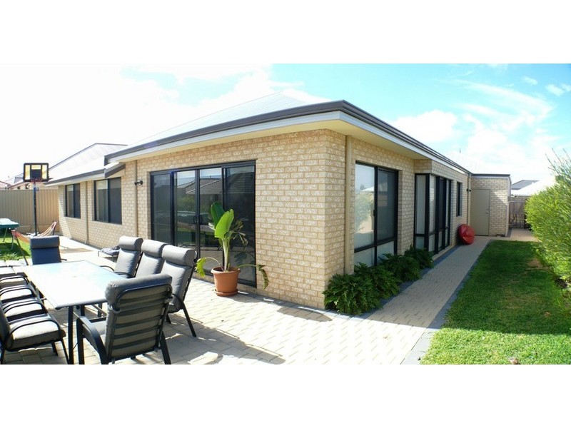 3 Ormond Bend, Butler WA 6036