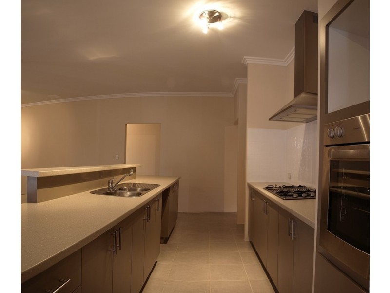 7 Scarab Court, Halls Head WA 6210