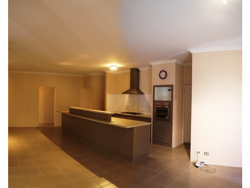 7 Scarab Court, Halls Head WA 6210