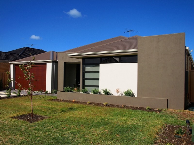 5 Scarab Court, Halls Head WA 6210