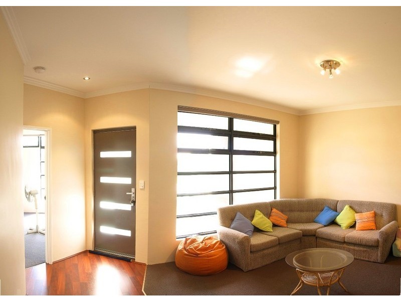 5 Scarab Court, Halls Head WA 6210