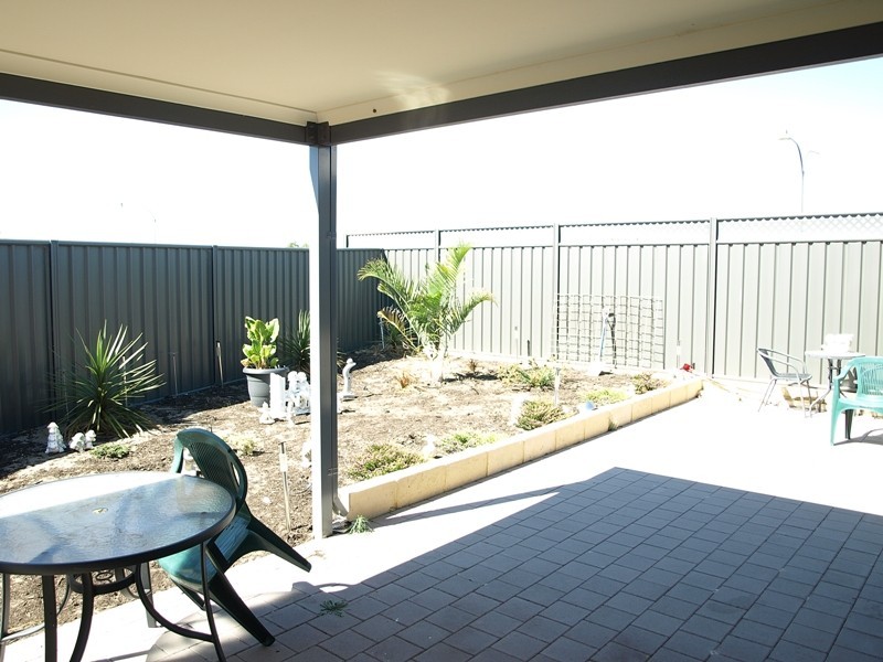 82 Lemon Gum Drive, Baldivis WA 6171