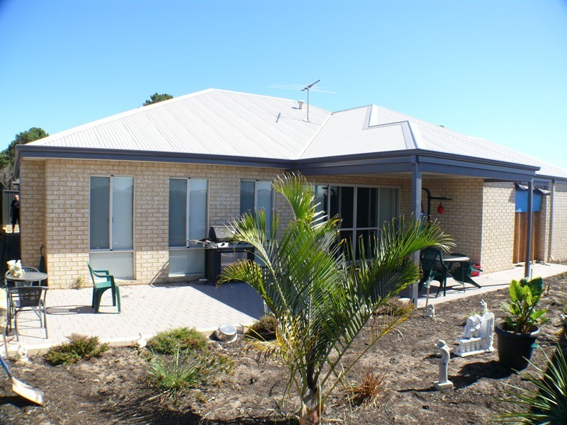 82 Lemon Gum Drive, Baldivis WA 6171