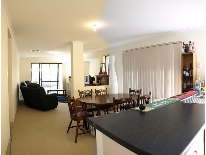 17 Carwell Avenue, Ellenbrook WA 6069