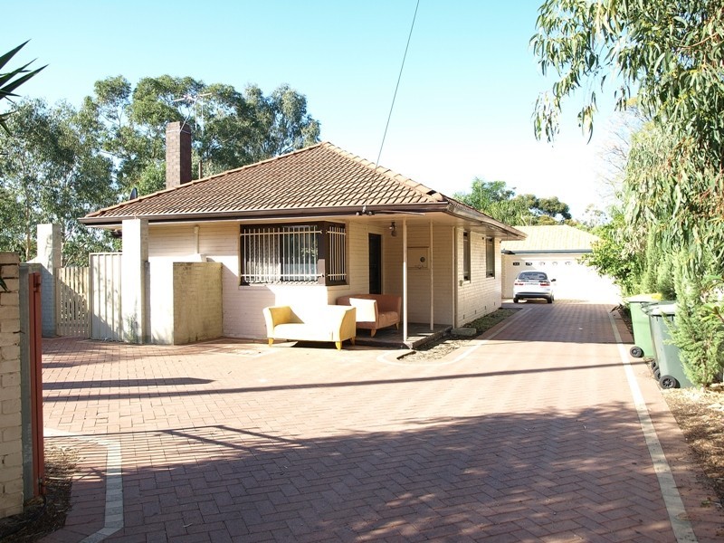 130 Manning Road, Wilson WA 6107