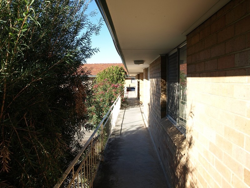 15/79  South Terrace, Como WA 6152