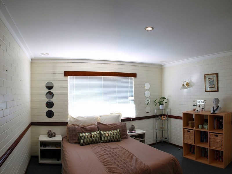 15/79  South Terrace, Como WA 6152