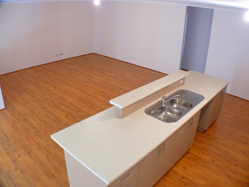 10 Kinloch Pass, Aubin Grove WA 6164