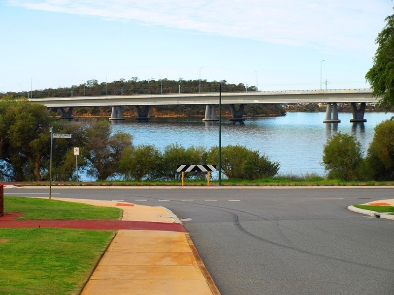 111 Bateman Road, Mount Pleasant WA 6153