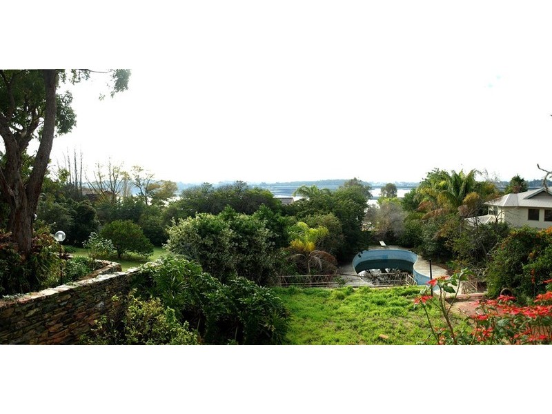 111 Bateman Road, Mount Pleasant WA 6153