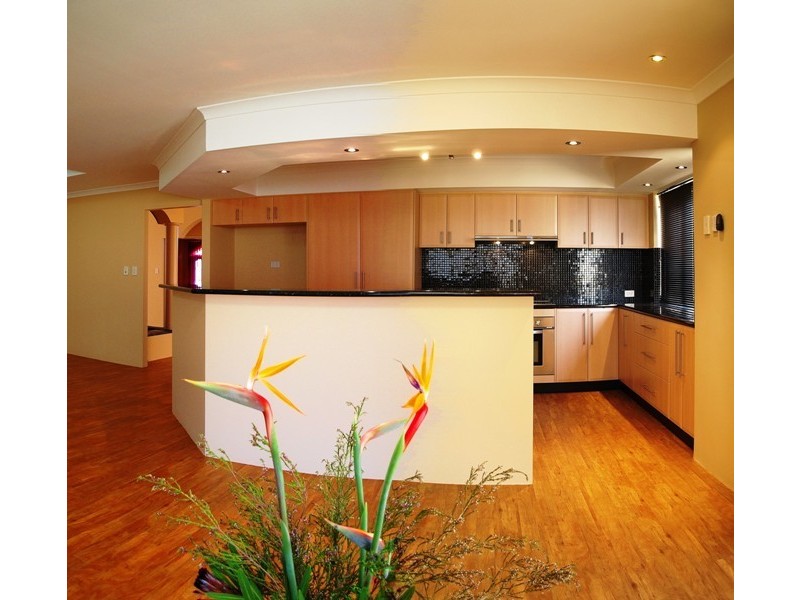 16 Spinnaker Heights, Yangebup WA 6164