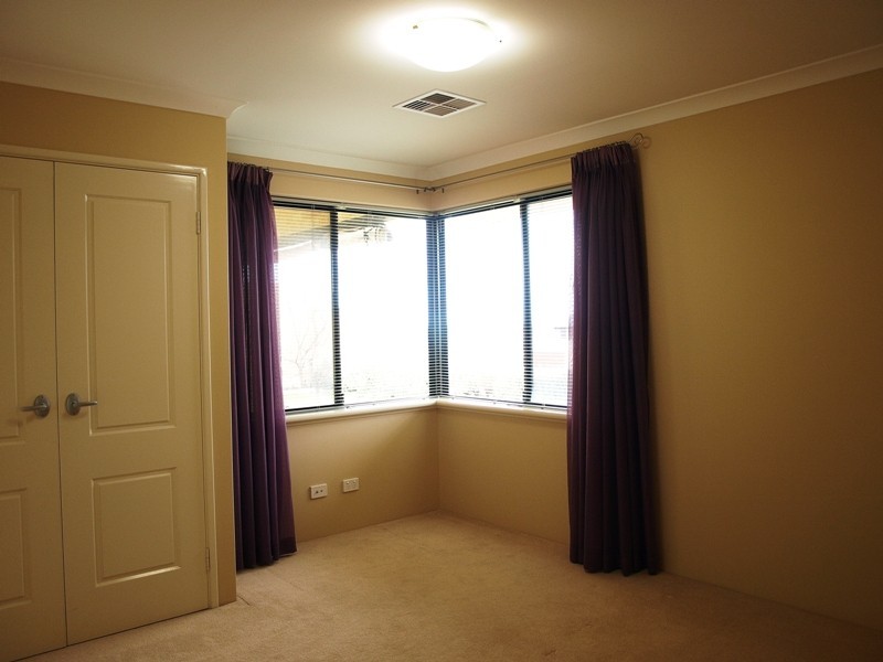 16 Spinnaker Heights, Yangebup WA 6164