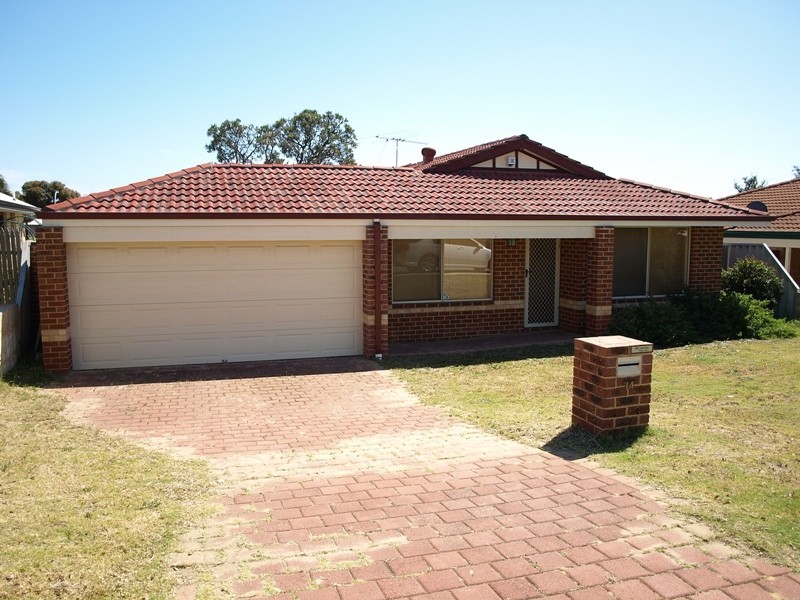 74 Lesueur Pass, Beeliar WA 6164