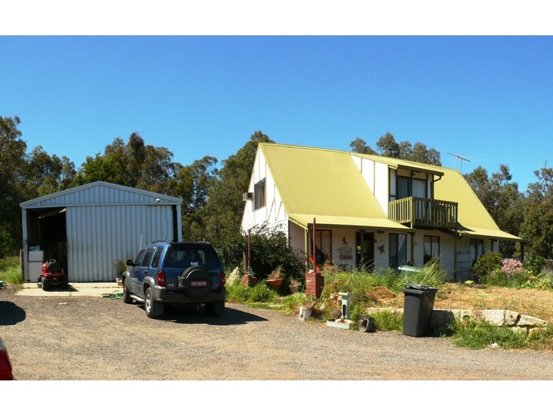 4 Connell Avenue, Martin WA 6110