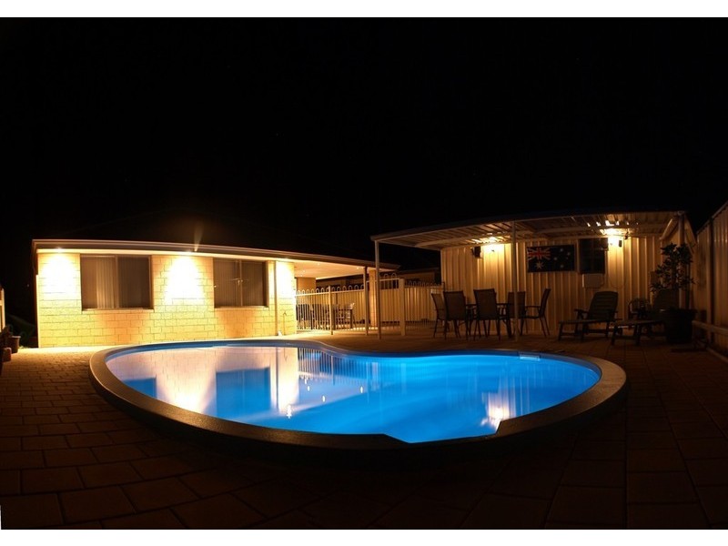 37 St Joseph Fairway, Success WA 6164