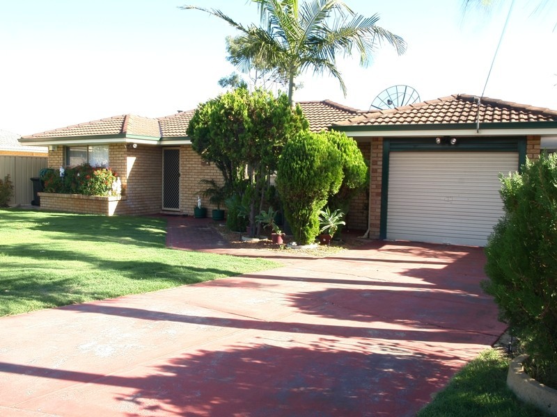 21 Nagambie Close, South Lake WA 6164