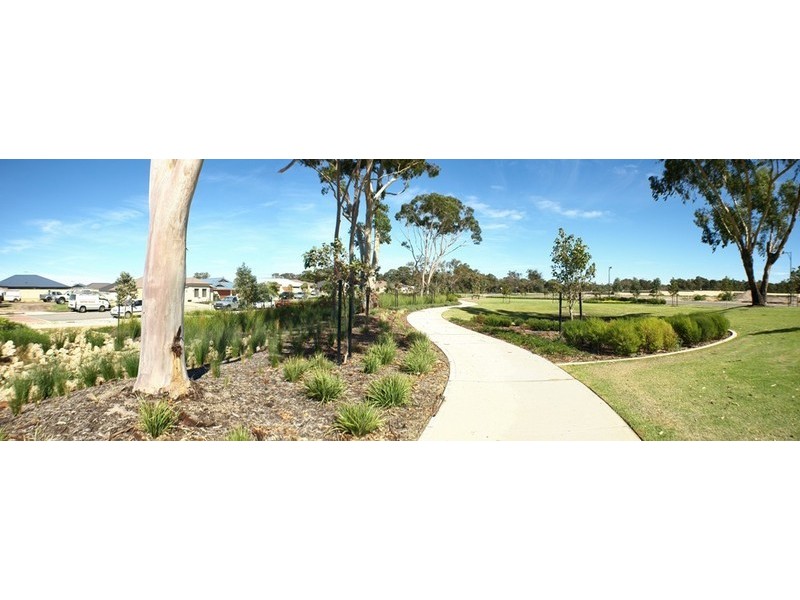 6 Frankenia Turn, Success WA 6164