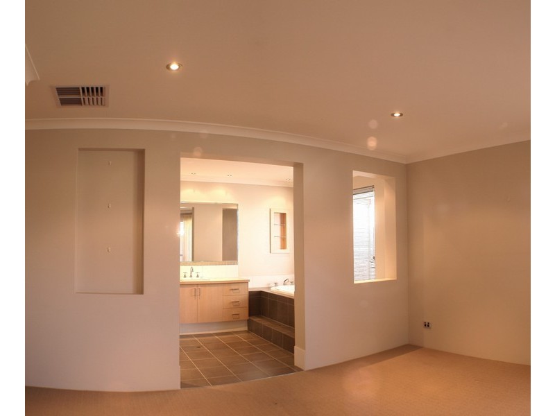 7 Splendid Gardens, Harrisdale WA 6112