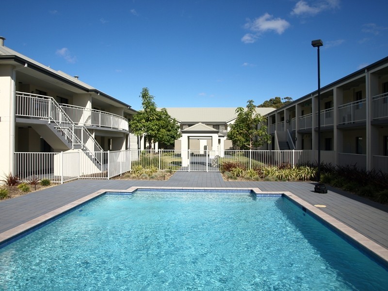 18/27 Burton Street, Bentley WA 6102