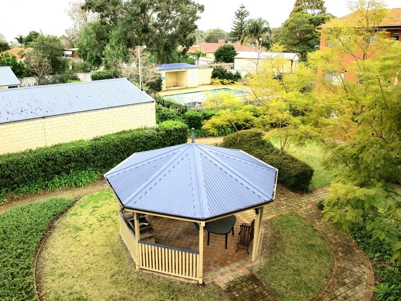 8/26 Morrit Way, Parmelia WA 6167