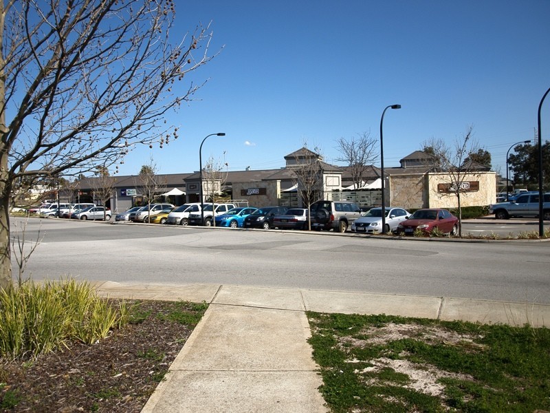 8/6 Ibera Way, Success WA 6164