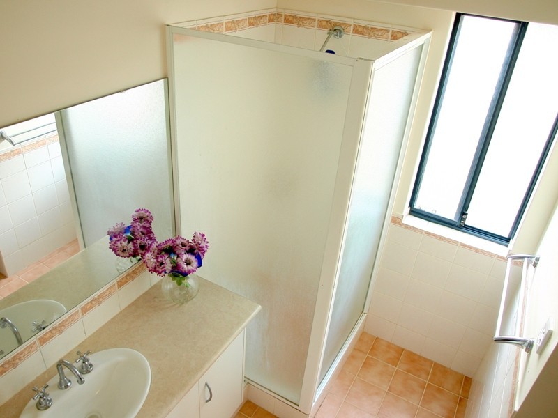 28 Longshaw Circuit, Canning Vale WA 6155