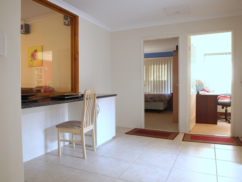 28 Longshaw Circuit, Canning Vale WA 6155