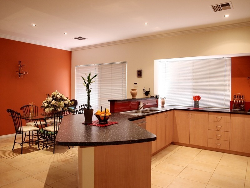 11 Araluen Bend, Aubin Grove WA 6164