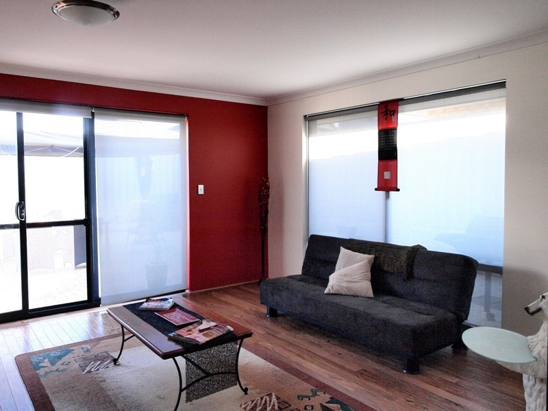 11 Zodiac Loop, Atwell WA 6164