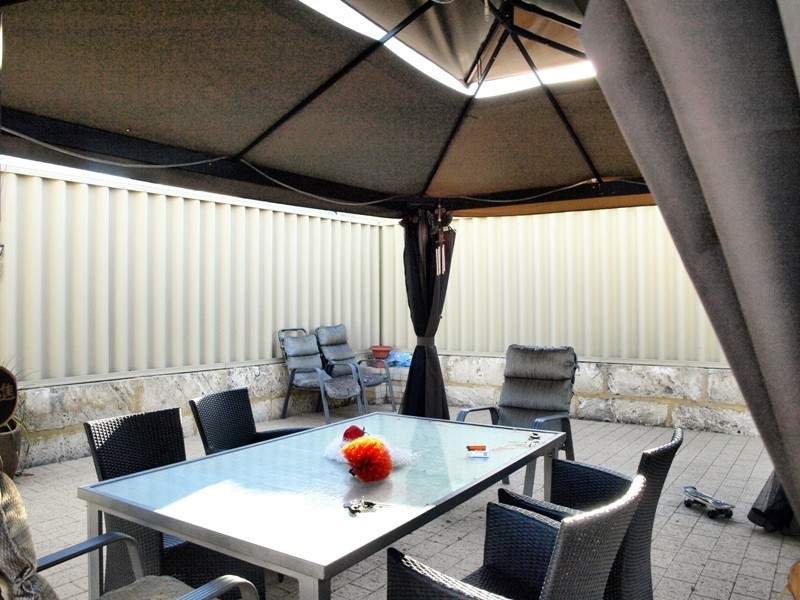 11 Zodiac Loop, Atwell WA 6164