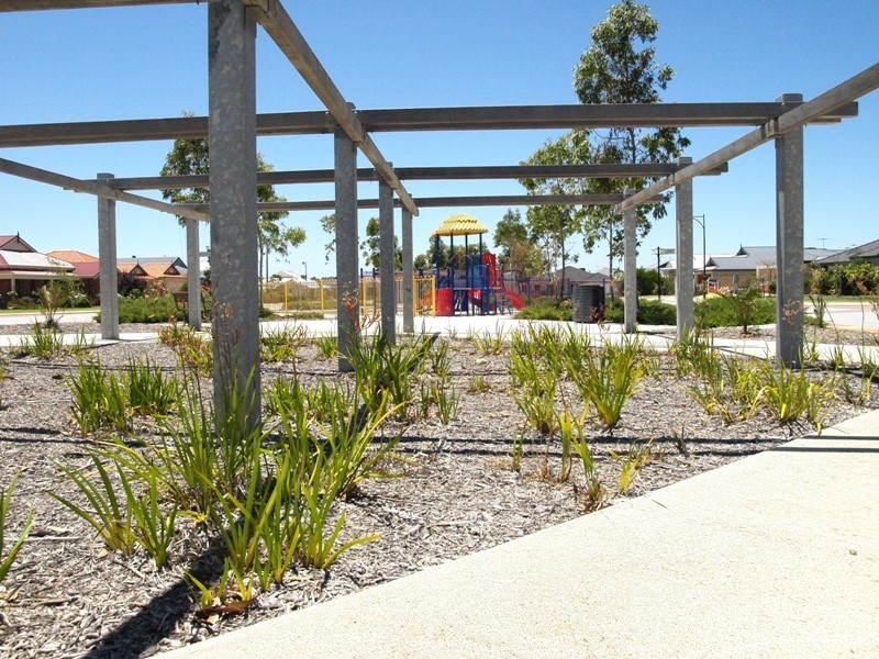 11 Zodiac Loop, Atwell WA 6164