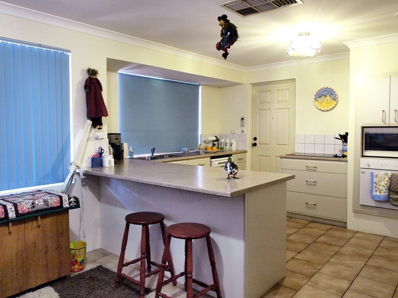 12 Marich Cove, Atwell WA 6164